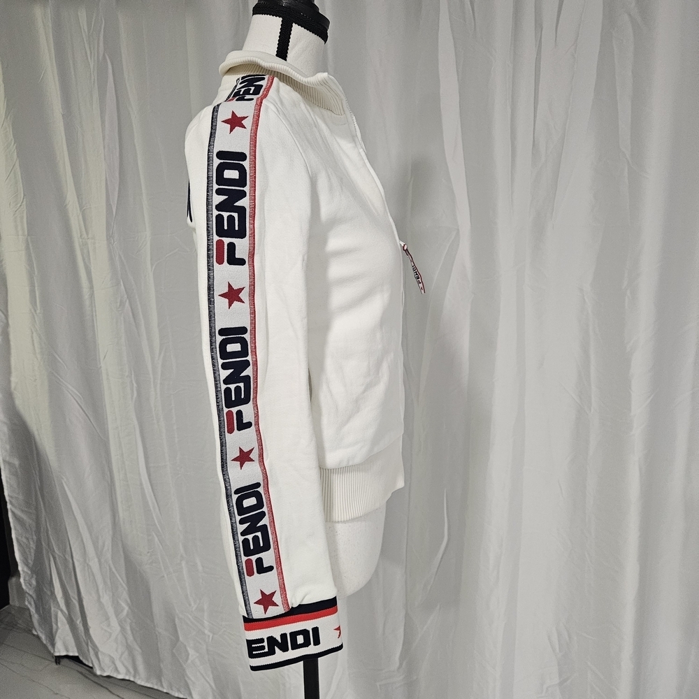 Fendi White Zip-Up Jacket with Logo Sleeves - Picture 5 of 16